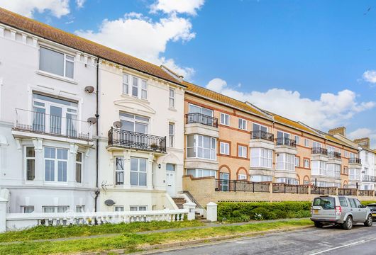 Marine Parade, Littlestone, New Romney, Kent - Wards of Kent