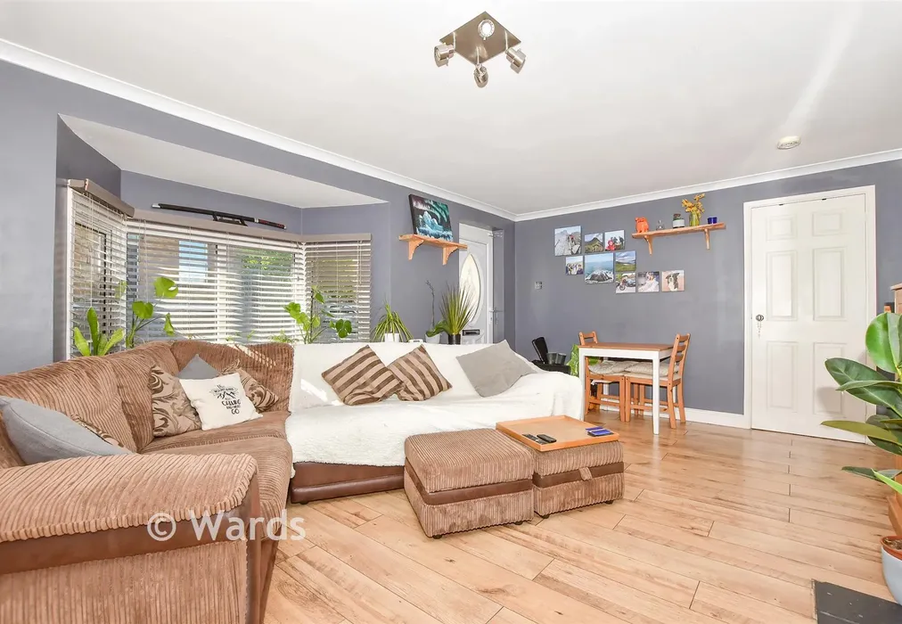 Lounge/Diner - Kingsley Road, Maidstone, Kent - Wards of Kent