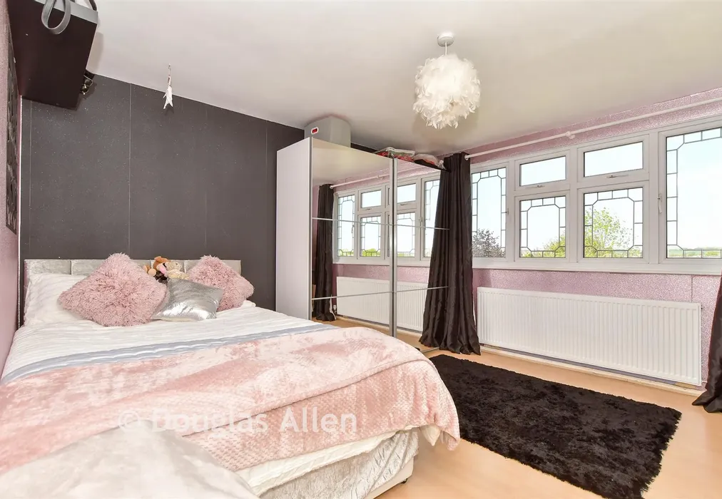 Bedroom 2 - Elder Avenue, Wickford, Essex - Wards of Kent