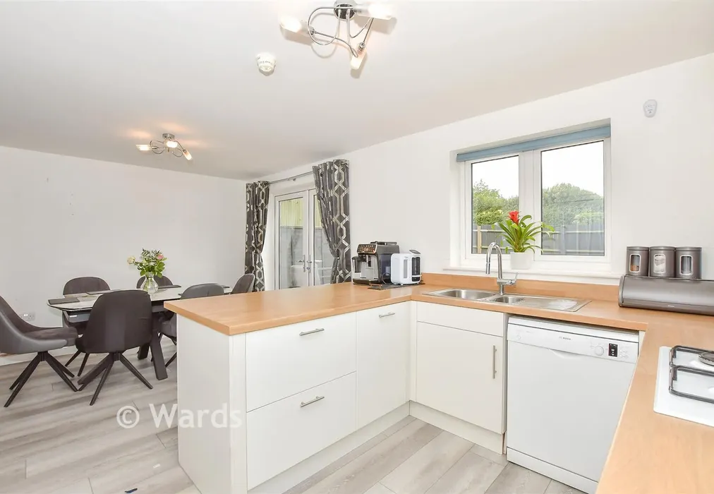 Kitchen - St. Lawrence Crescent, Coxheath, Maidstone, Kent - Wards of Kent