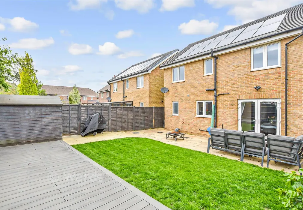 Rear Garden - St. Lawrence Crescent, Coxheath, Maidstone, Kent - Wards of Kent