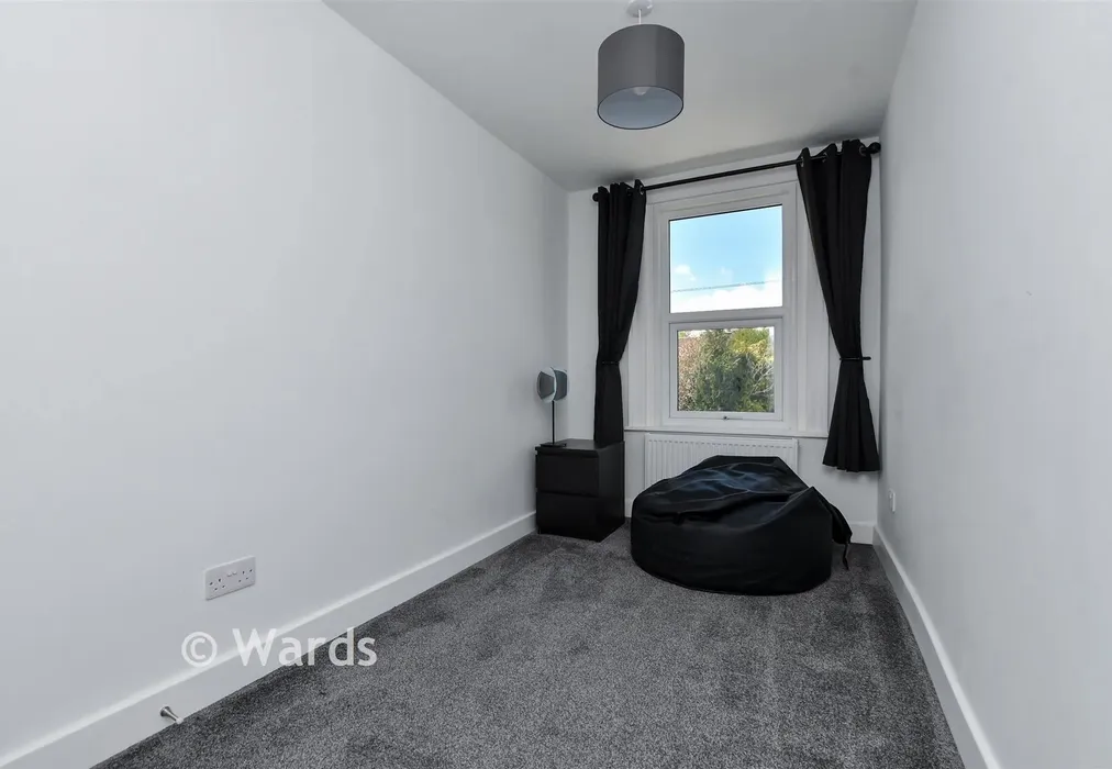 Bedroom 2 - Lower Street, Eastry, Sandwich, Kent - Wards of Kent