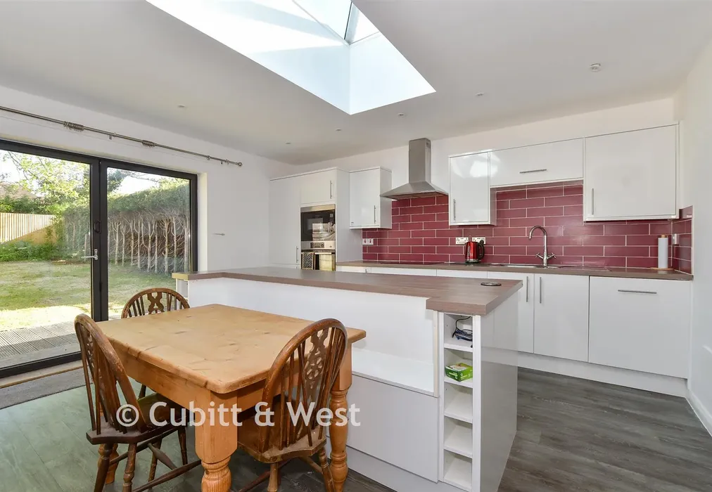 Kitchen - Glebe Road, Cranleigh, Surrey - Wards of Kent