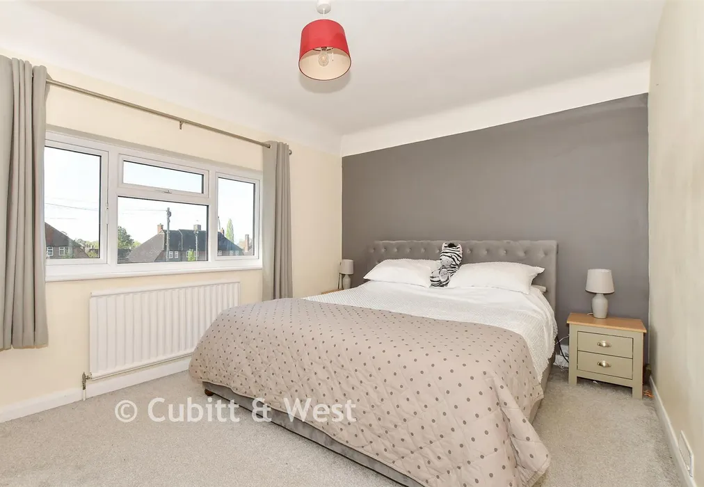 Bedroom 1 - Glebe Road, Cranleigh, Surrey - Wards of Kent