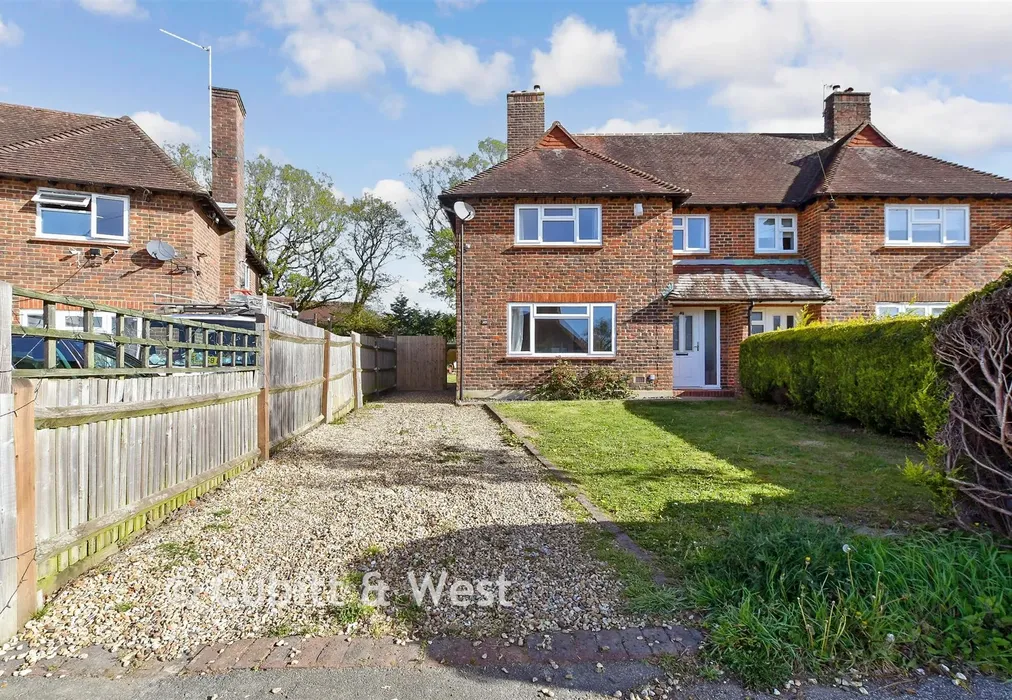 Driveway/Parking - Glebe Road, Cranleigh, Surrey - Wards of Kent