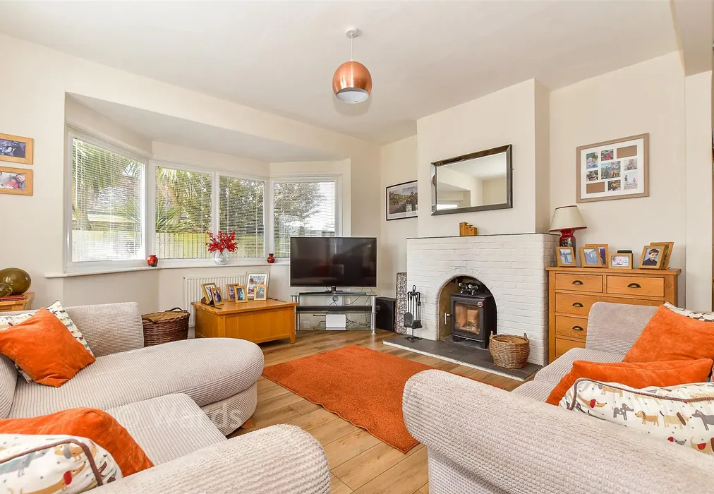 Lounge/ Diner - Kingsway, Dymchurch, Romney Marsh, Kent - Wards of Kent