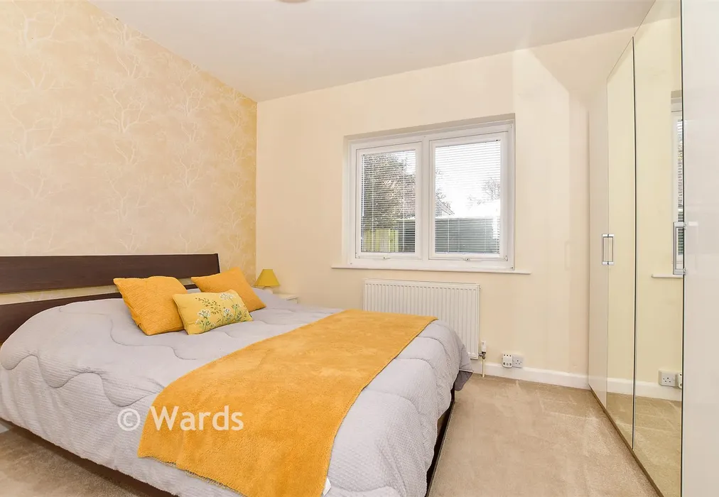 Bedroom 2 - Kingsway, Dymchurch, Romney Marsh, Kent - Wards of Kent
