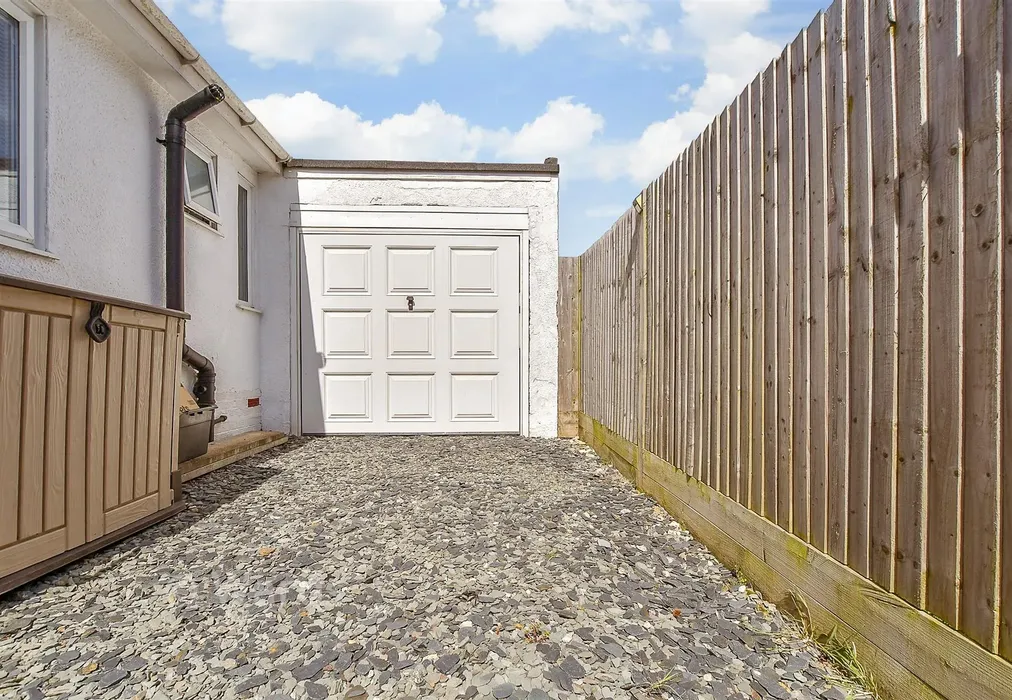 Garage - Kingsway, Dymchurch, Romney Marsh, Kent - Wards of Kent