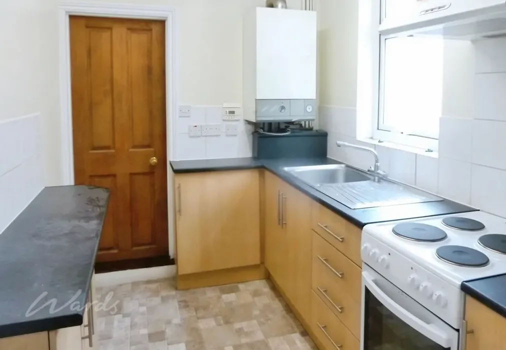 bowes kitchen - Bowes Road Strood ME2 - Wards of Kent