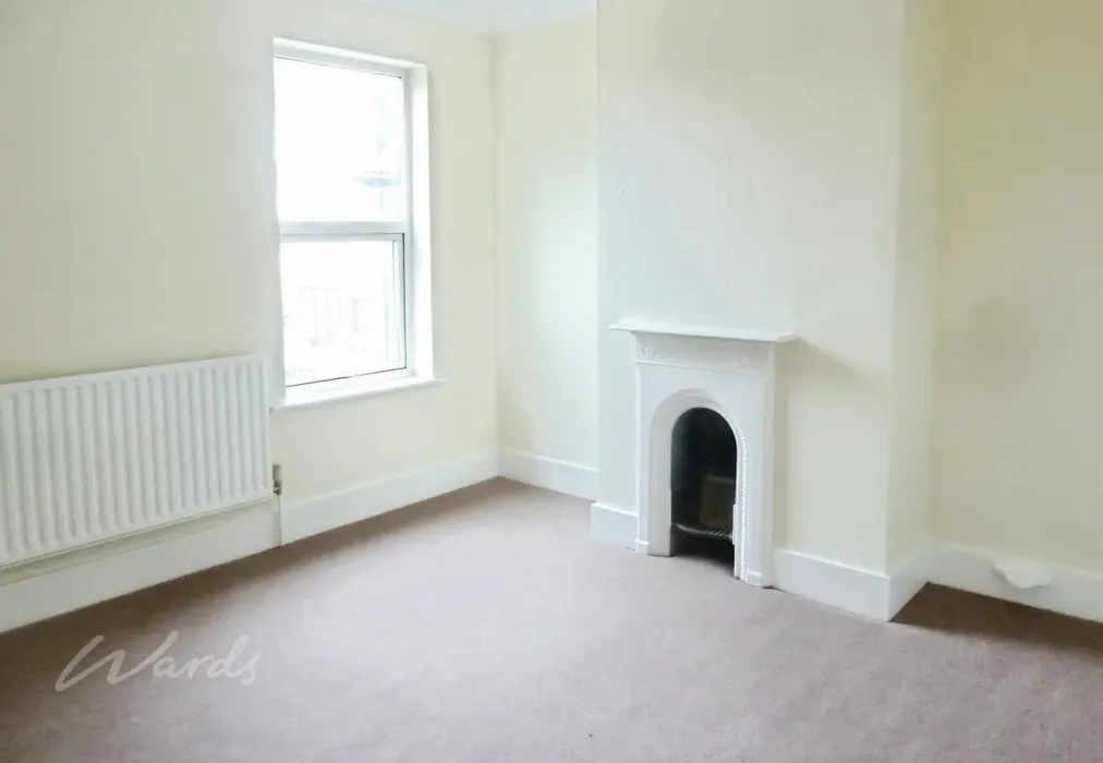 bowes bed 1 - Bowes Road Strood ME2 - Wards of Kent