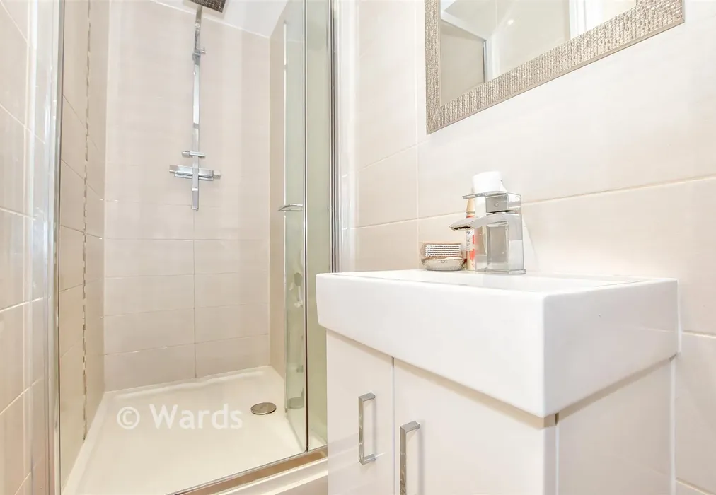 En-Suite Shower Room - Well Street, Loose, Kent - Wards of Kent