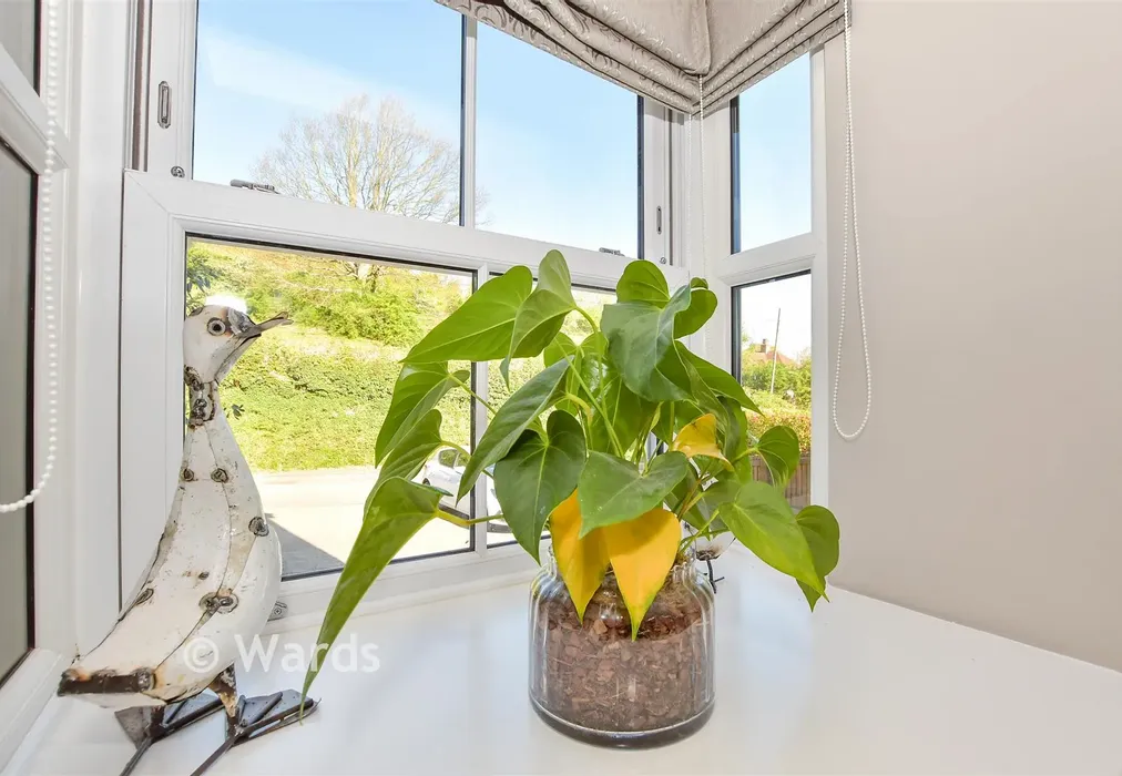 Internal Lifestyle Photograph - Well Street, Loose, Kent - Wards of Kent