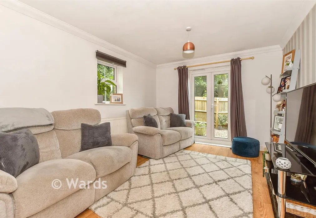 Lounge - The Grange, Langton Green, Tunbridge Wells, Kent - Wards of Kent