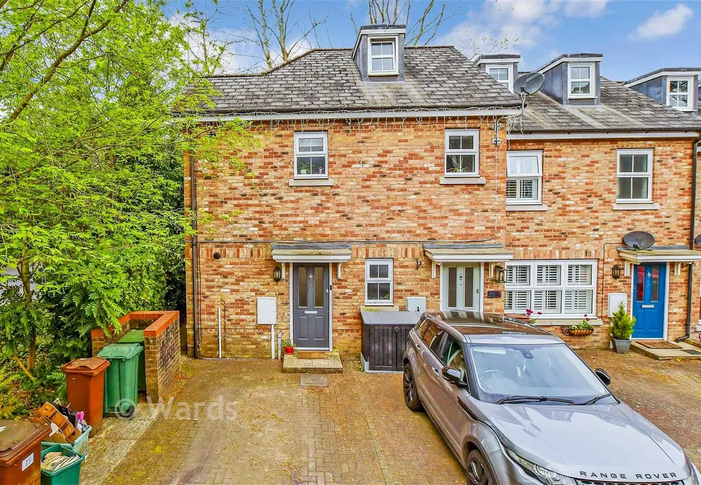 External (Web) :: - The Grange, Langton Green, Tunbridge Wells, Kent - Wards of Kent