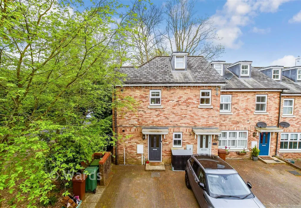 External (Brochure) :: - The Grange, Langton Green, Tunbridge Wells, Kent - Wards of Kent