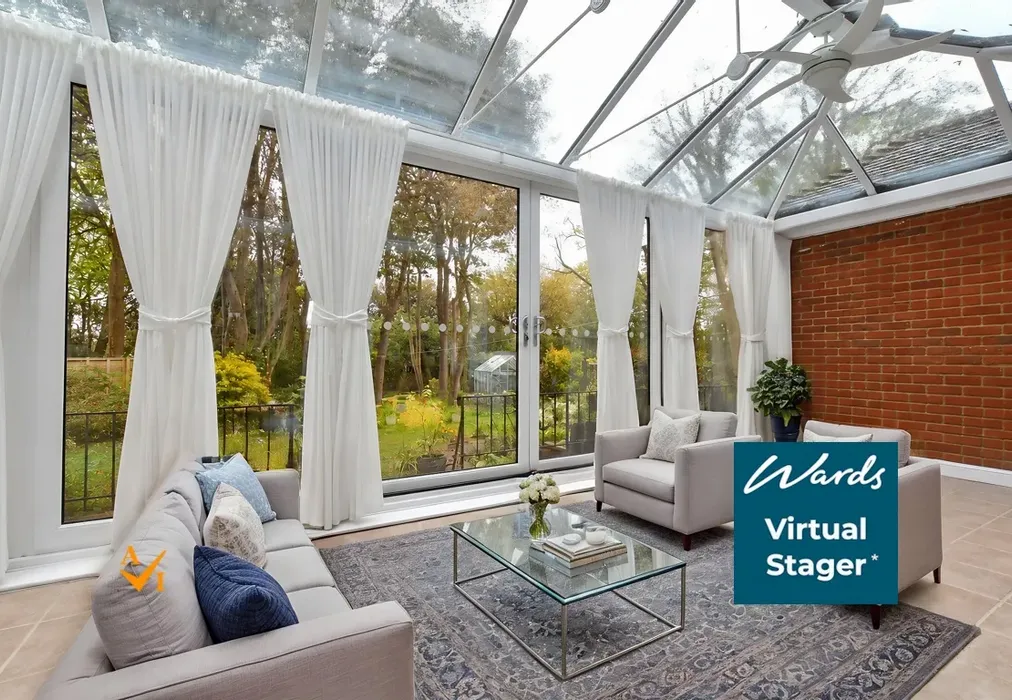 Conservatory (Contemporary style) - Woodland Way, Broadstairs, Kent - Wards of Kent