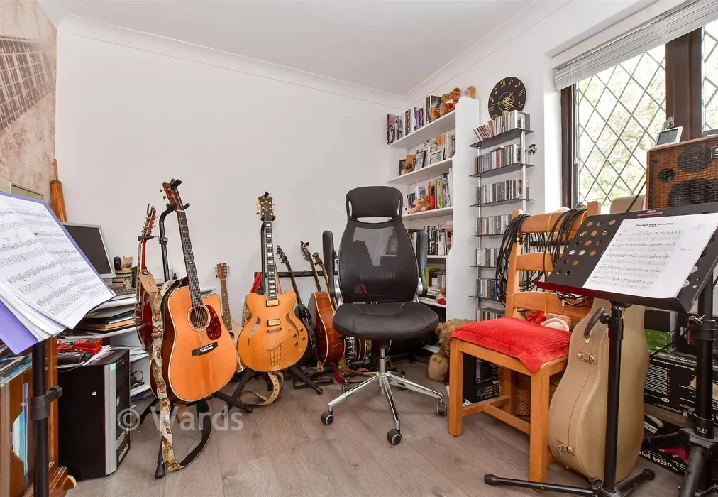 Bedroom 3 - Woodland Way, Broadstairs, Kent - Wards of Kent