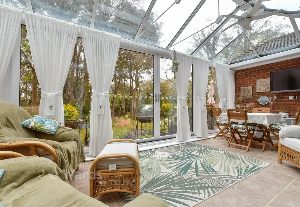 Conservatory - Woodland Way, Broadstairs, Kent - Wards of Kent