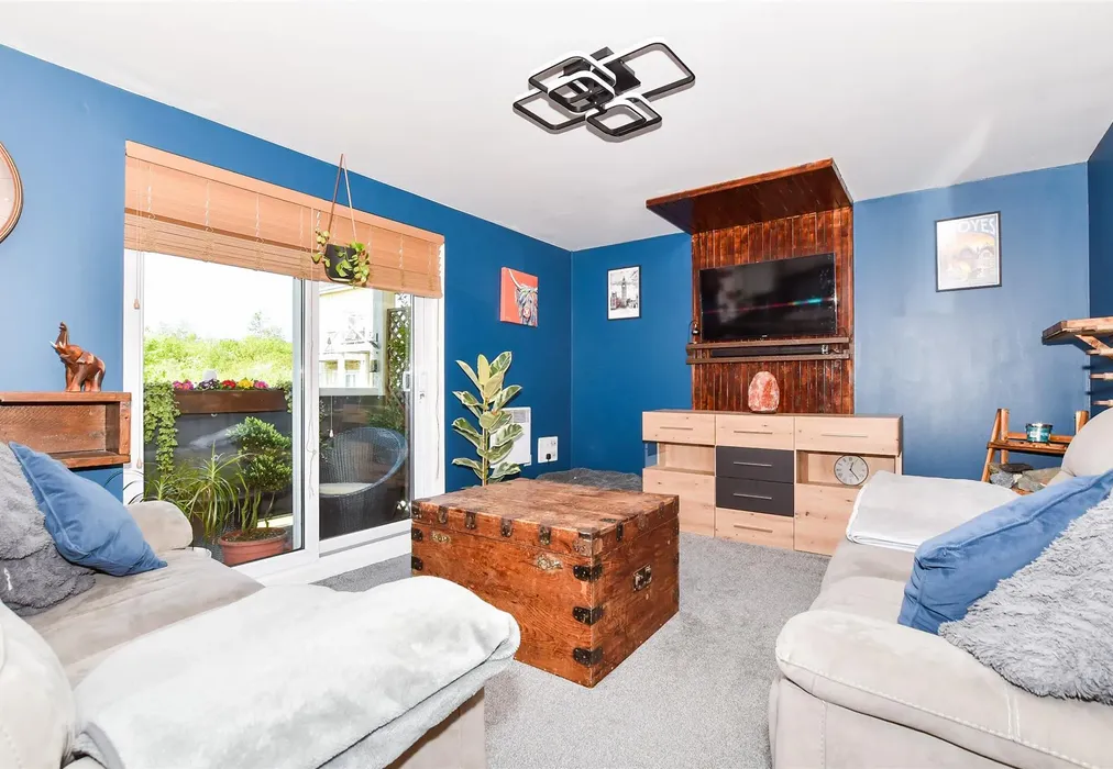 Kitchen/ Lounge/Diner - Alisander Close, Snodland, Kent - Wards of Kent