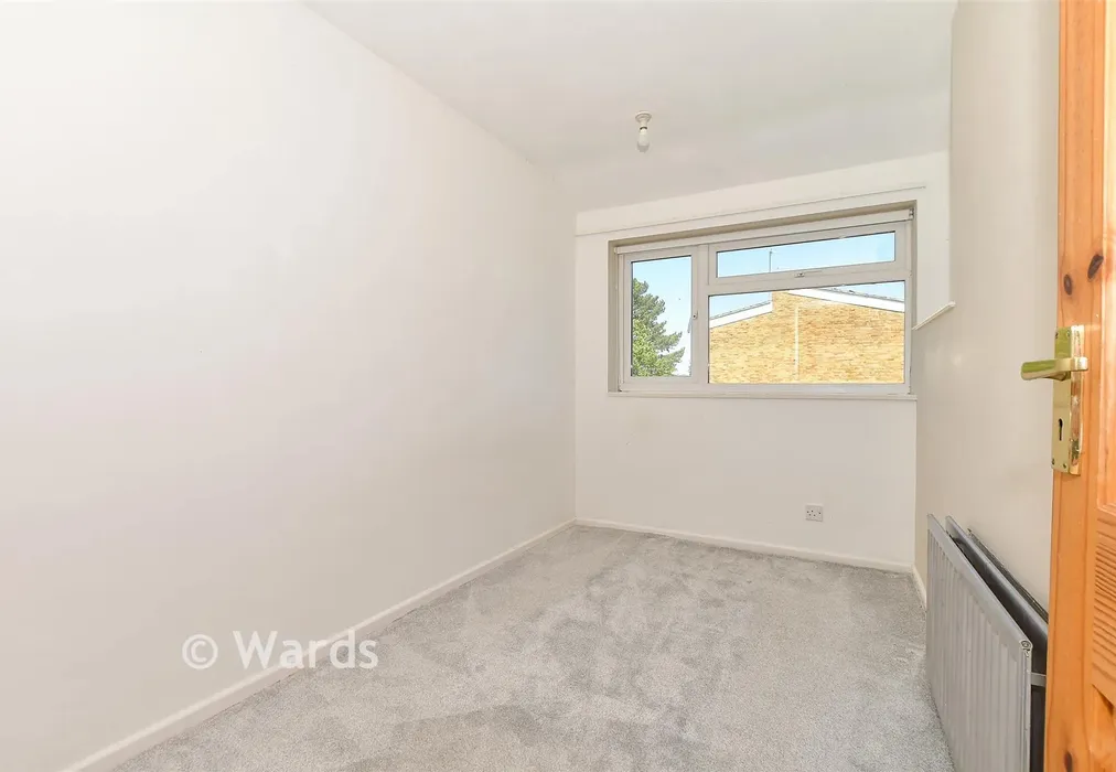 Bedroom 3 - Shirley Grove, Tunbridge Wells, Kent - Wards of Kent