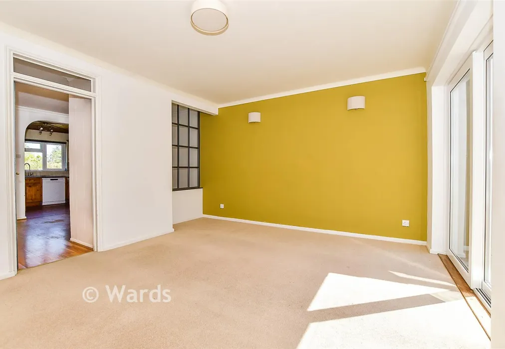 Lounge - Shirley Grove, Tunbridge Wells, Kent - Wards of Kent
