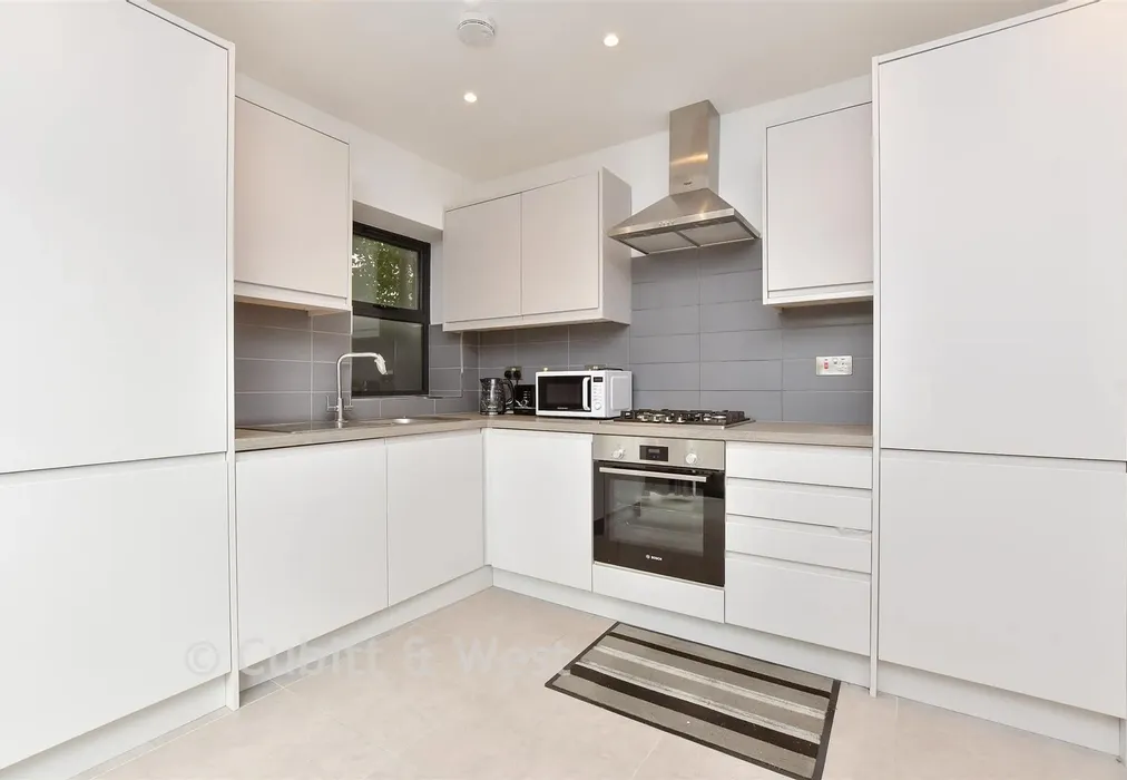 Kitchen / Lounge / Diner - Grovelands Road, Purley, Surrey - Wards of Kent