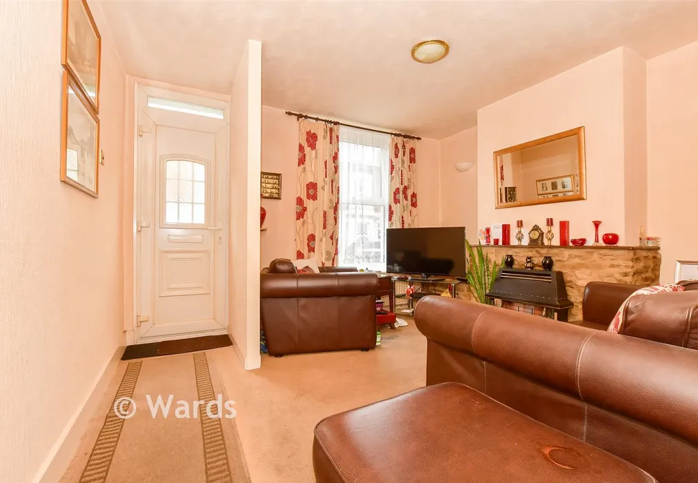 Lounge - Wood Street, Dover, Kent - Wards of Kent