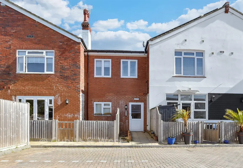 Rear Elevation - Richmond Avenue, Bognor Regis, West Sussex - Wards of Kent