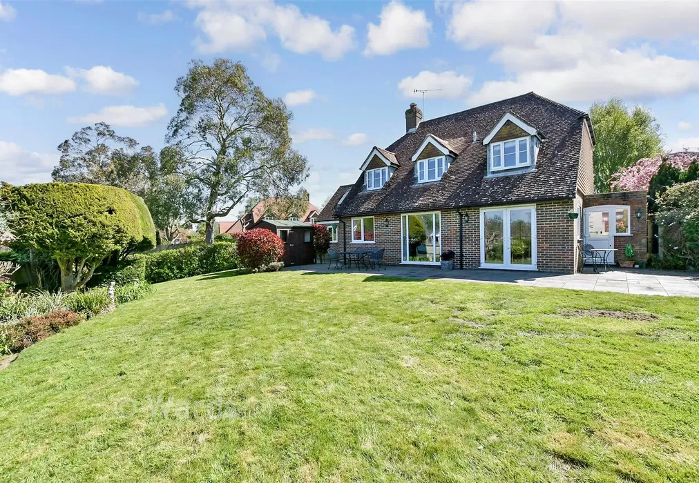 Rear Elevation - Hammond Close, Nonington, Kent - Wards of Kent