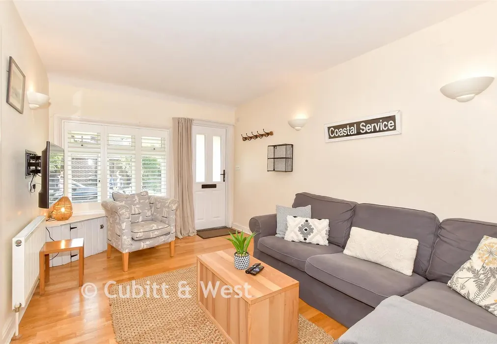 Lounge - Prinsted Lane, Prinsted, Emsworth, West Sussex - Wards of Kent