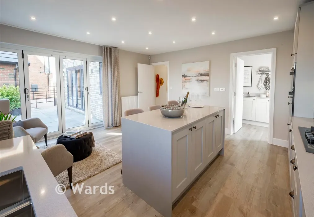 Kitchen/Breakfast Room - Ham Road, Faversham Lakes, Faversham, Kent - Wards of Kent