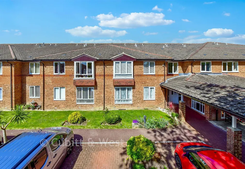 External (Web) - Holman Close, Waterlooville, Hampshire - Wards of Kent