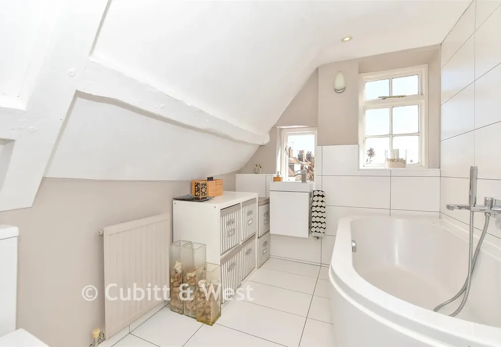 Bathroom - King Street, Emsworth, Hampshire - Wards of Kent