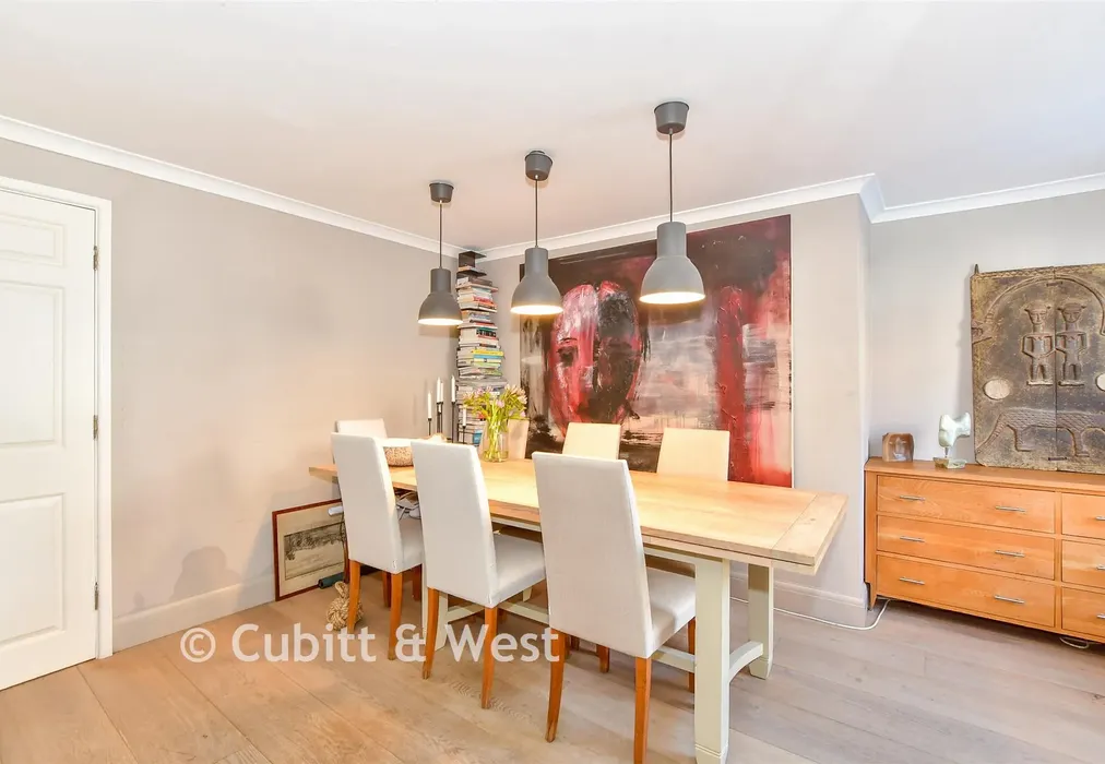 Dining Room - King Street, Emsworth, Hampshire - Wards of Kent