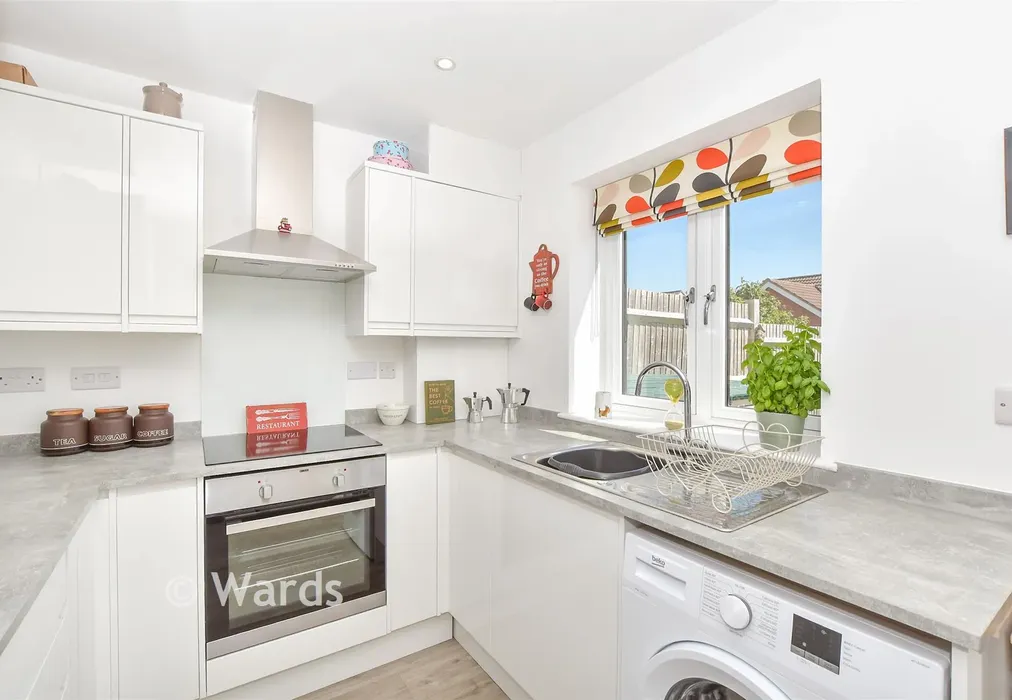 Kitchen - Prime View, New Romney, Kent - Wards of Kent