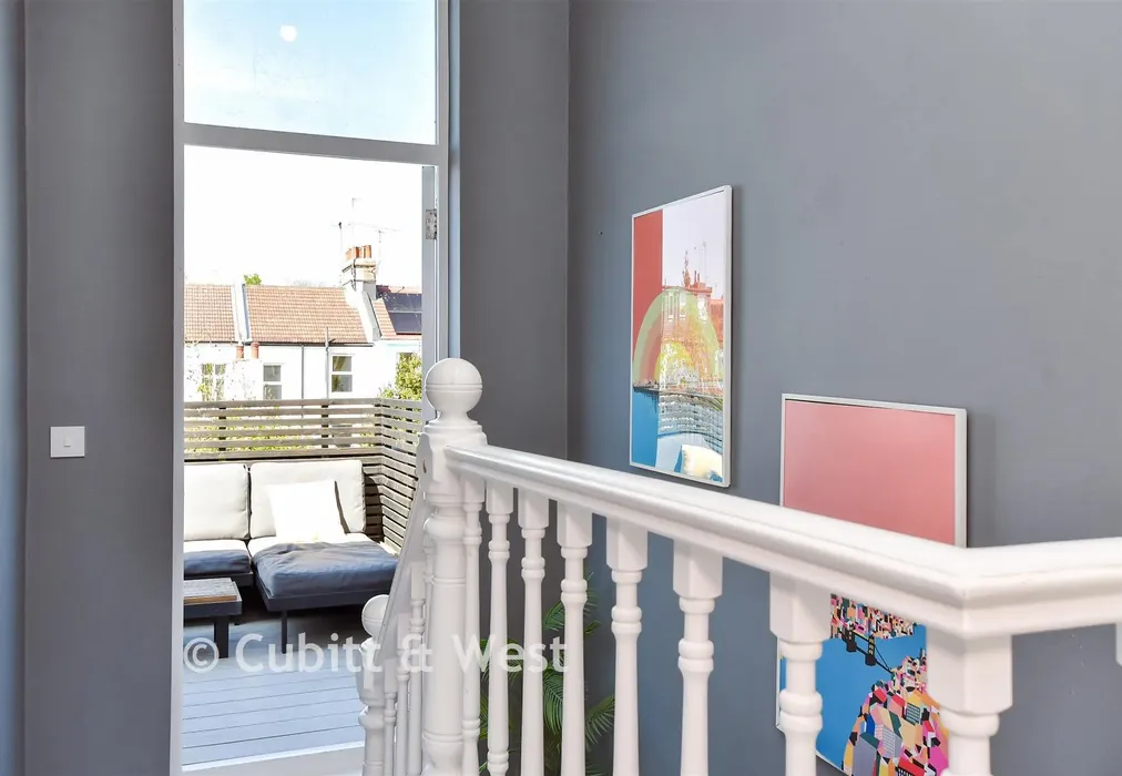 Internal Lifestyle Photograph - Herbert Road, Brighton, East Sussex - Wards of Kent