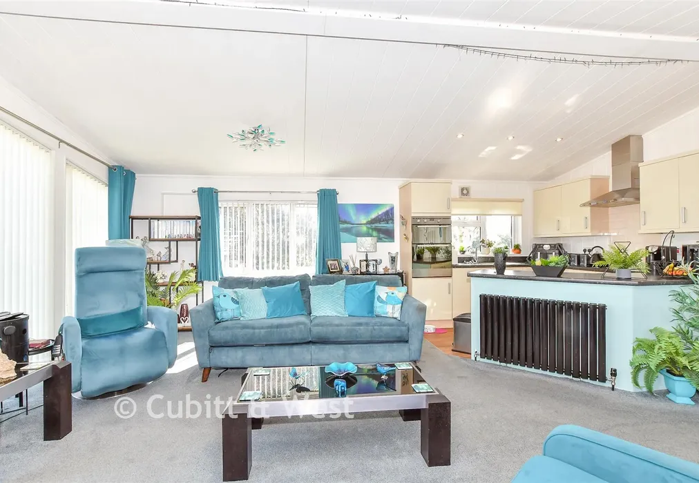 Lounge/Kitchen/Diner - Nutbourne Park, Nutbourne, Chichester, West Sussex - Wards of Kent