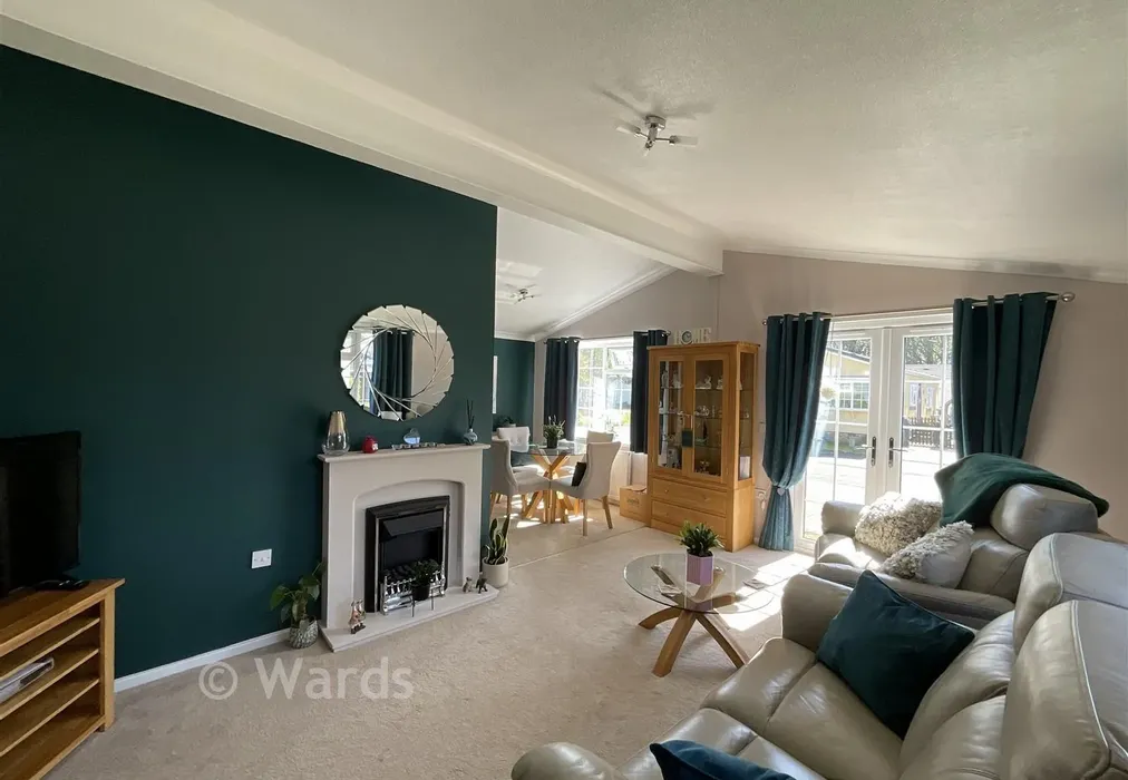 Lounge - Dover Road, Barham, Kent - Wards of Kent