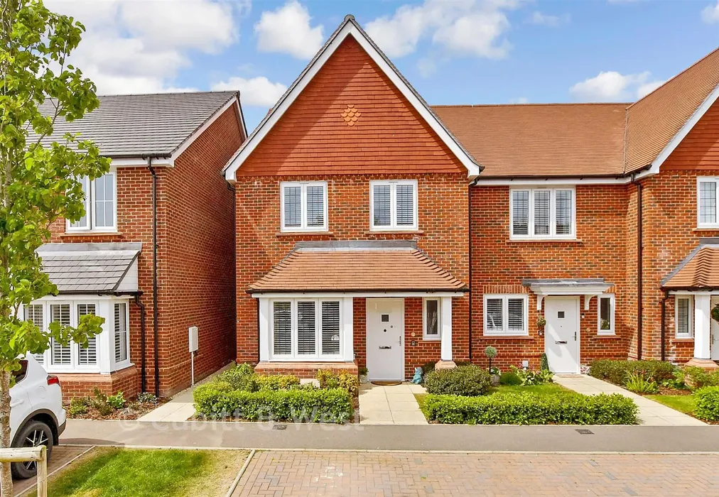 External (Web) - Rush Gardens, Southwater, Horsham, West Sussex - Wards of Kent