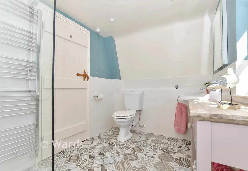 En-Suite Shower Room - Iden Green Road, Cranbrook, Kent - Wards of Kent