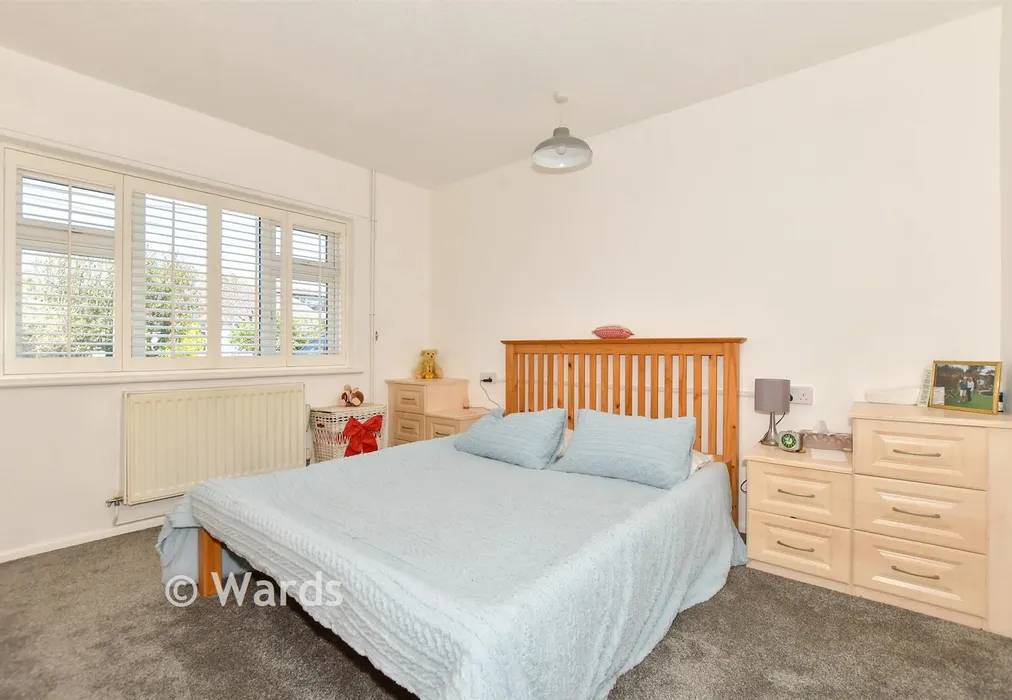 Bedroom 1 - Kingsway, Dymchurch, Romney Marsh, Kent - Wards of Kent
