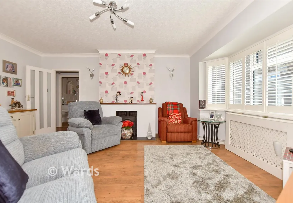 Lounge - Kingsway, Dymchurch, Romney Marsh, Kent - Wards of Kent