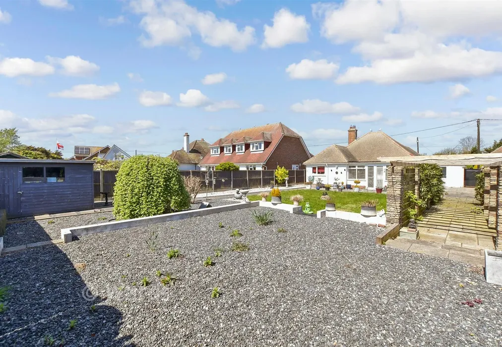 Rear Garden - Kingsway, Dymchurch, Romney Marsh, Kent - Wards of Kent