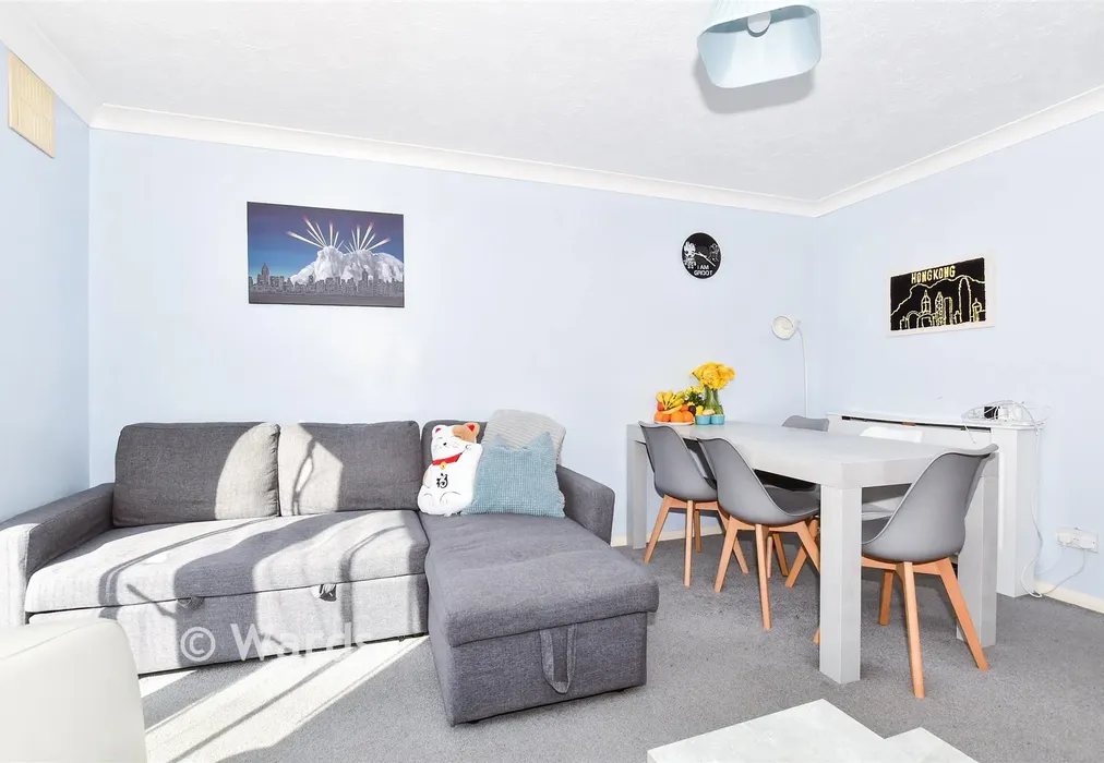 Lounge - Peacock Mews, Springvale, Maidstone, Kent - Wards of Kent