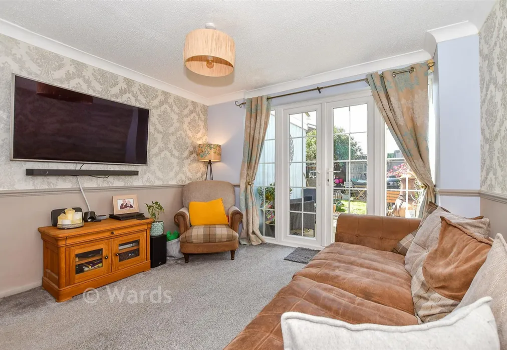 Lounge - Knaves Acre, Headcorn, Kent - Wards of Kent