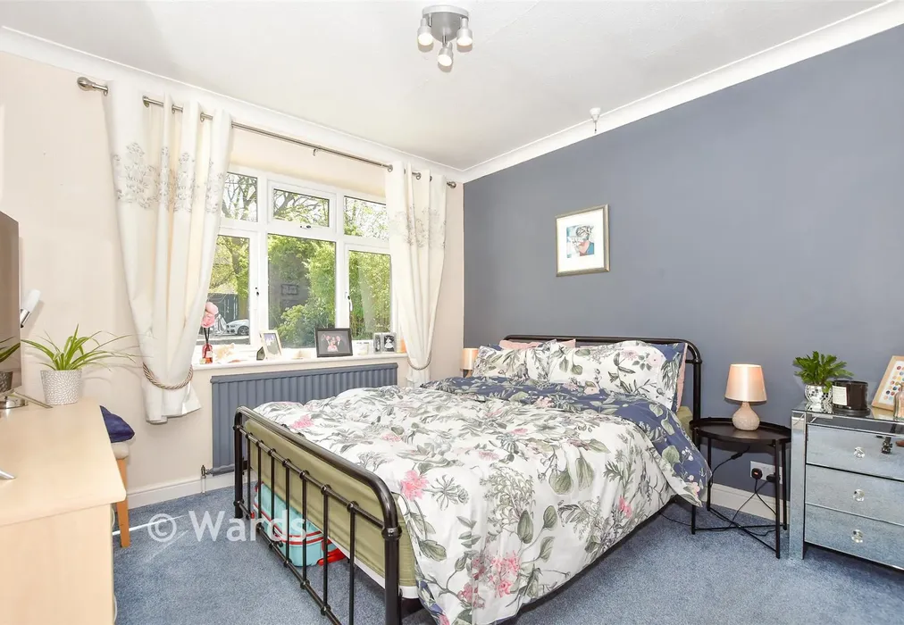 Bedroom 2 - Hever Avenue, West Kingsdown, Sevenoaks, Kent - Wards of Kent