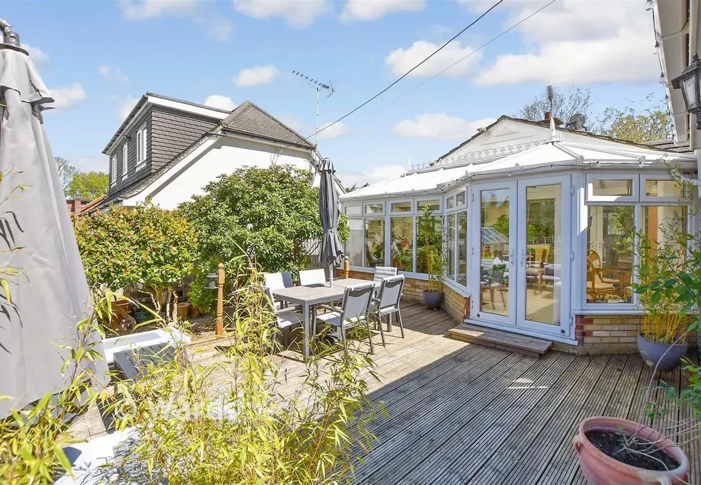 Patio / Decking - Hever Avenue, West Kingsdown, Sevenoaks, Kent - Wards of Kent