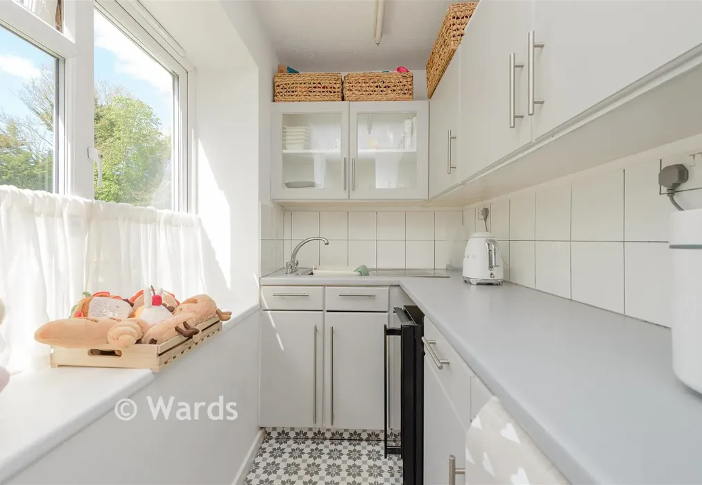 Internal Feature - London Road, Farningham, Kent - Wards of Kent