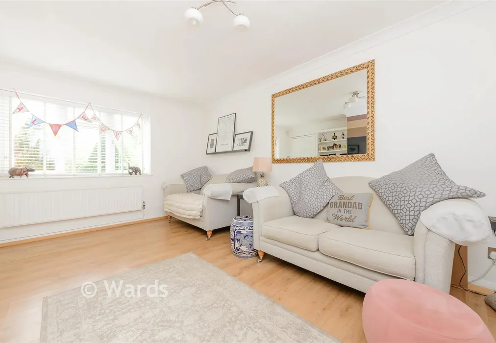 Snug - London Road, Farningham, Kent - Wards of Kent