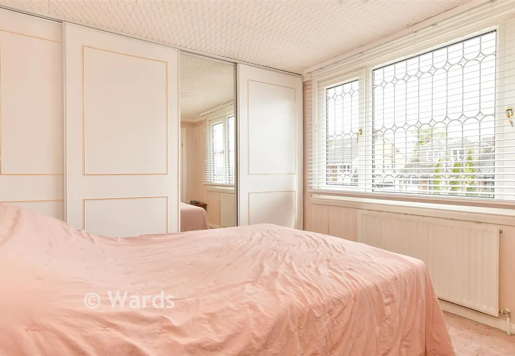 Bedroom 1 - Crockenhall Way, Istead Rise, Gravesend, Kent - Wards of Kent